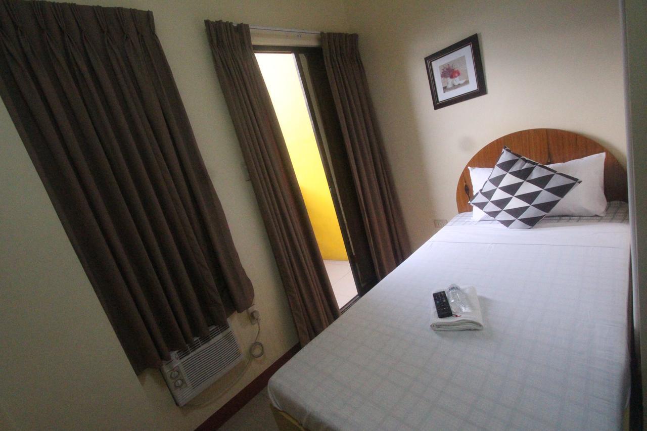 Heart Hotel And Services Dumaguete City Экстерьер фото